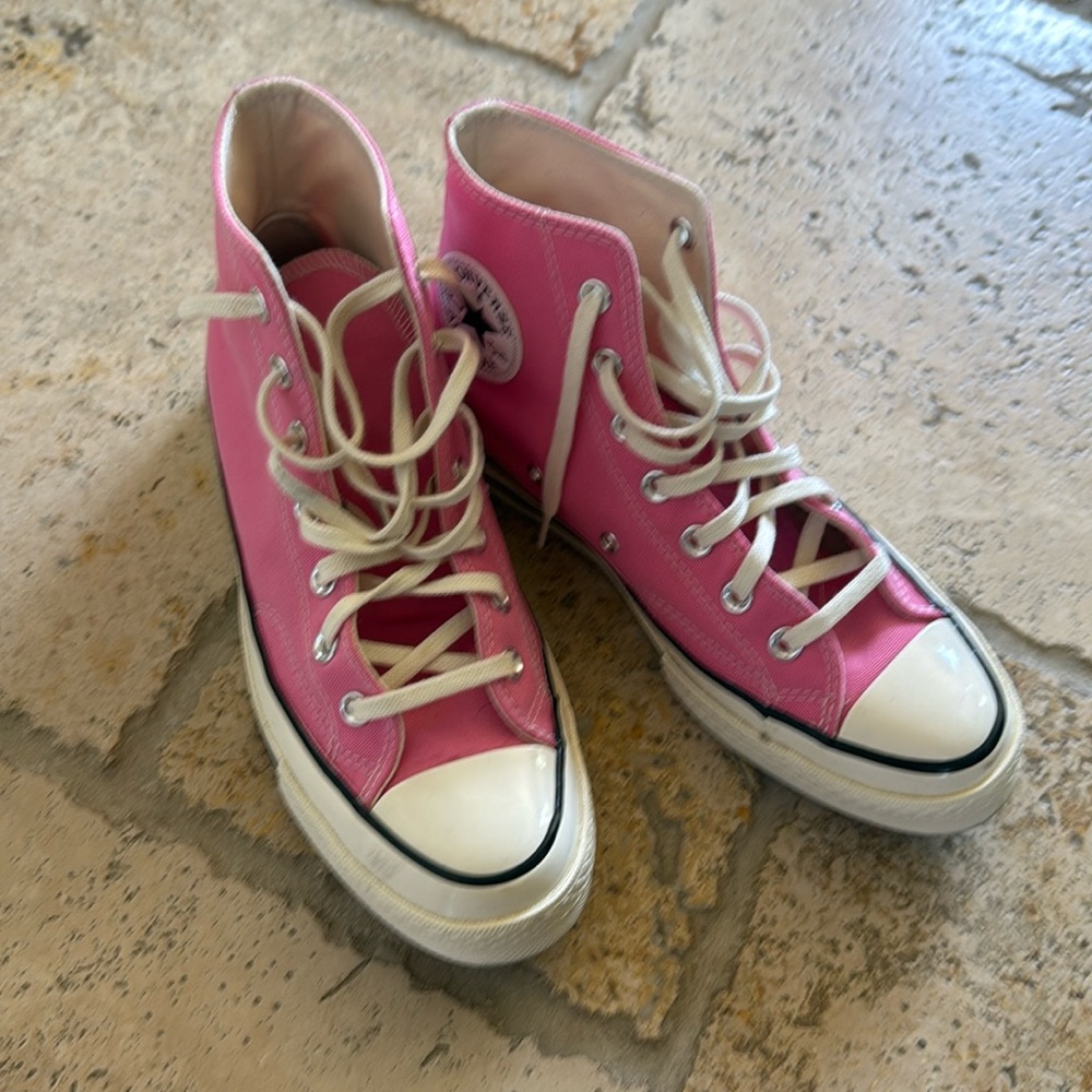 Converse Pink High-Top Sneakers Canvas Rubber Soles